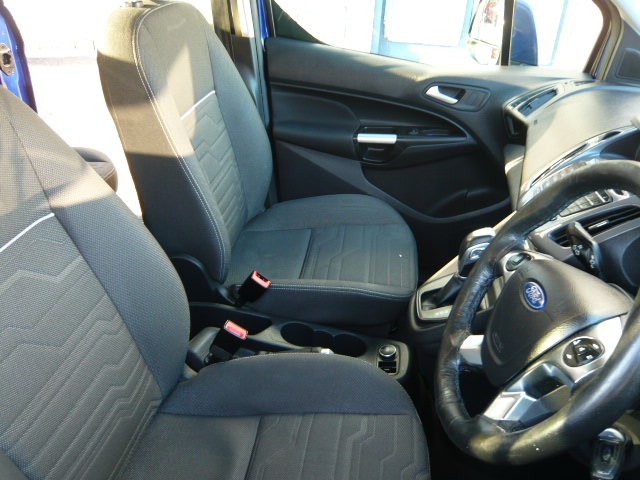 Used Ford Grand Tourneo Connect 2016 for sale - 77077822: Photo 9