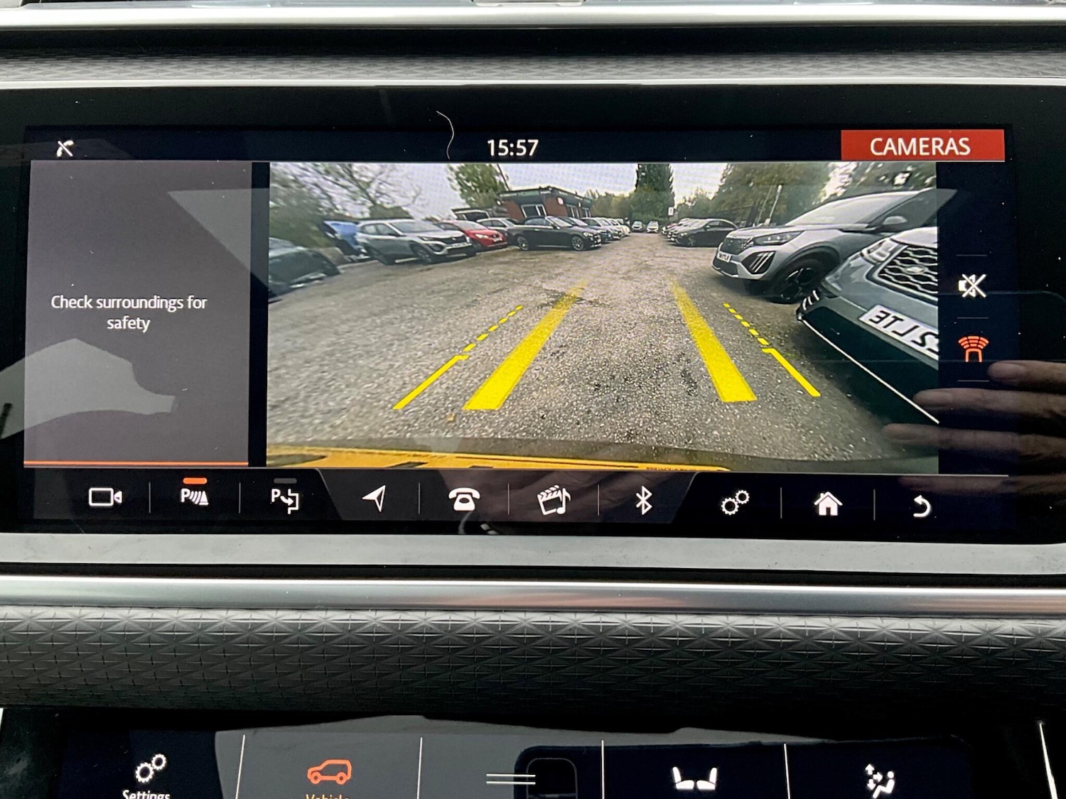 Used Land Rover Range Rover Velar 2019 for sale - 76714208: Photo 12