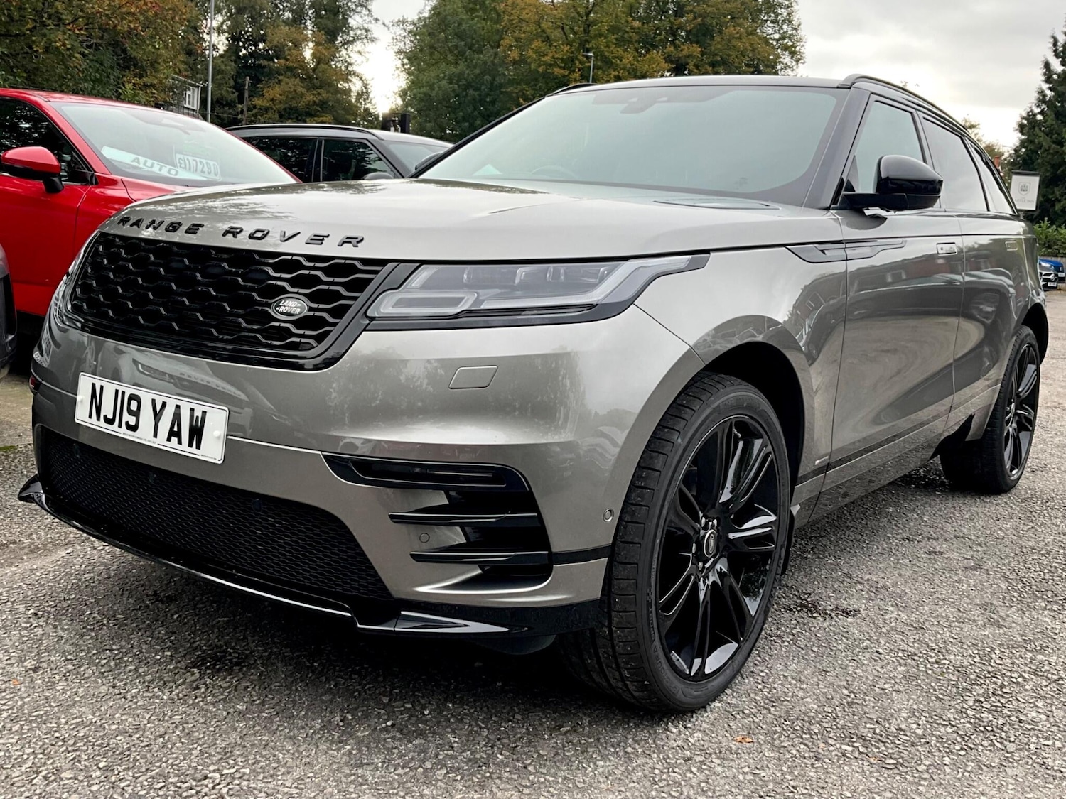 Used Land Rover Range Rover Velar 2019 for sale - 76714208: Photo 31