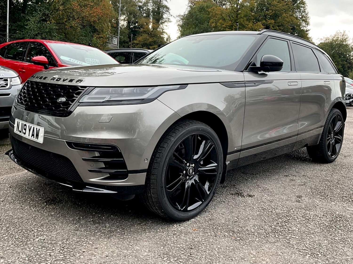Used Land Rover Range Rover Velar 2019 for sale - 76714208: Photo 4