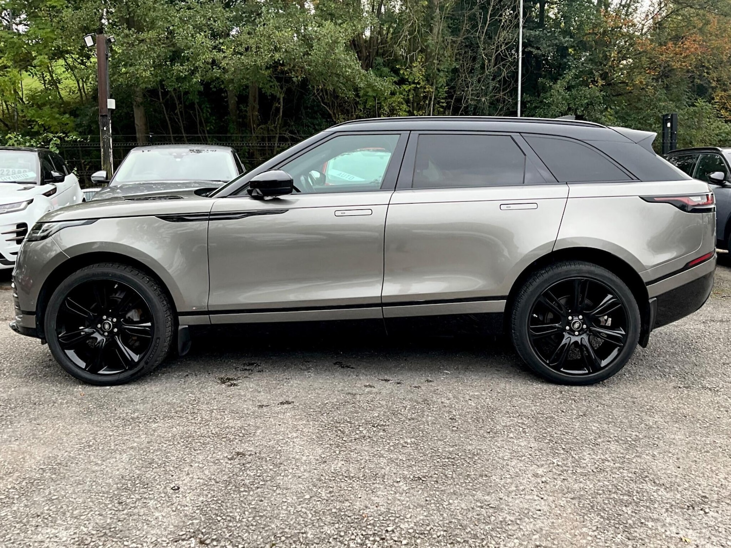Used Land Rover Range Rover Velar 2019 for sale - 76714208: Photo 5