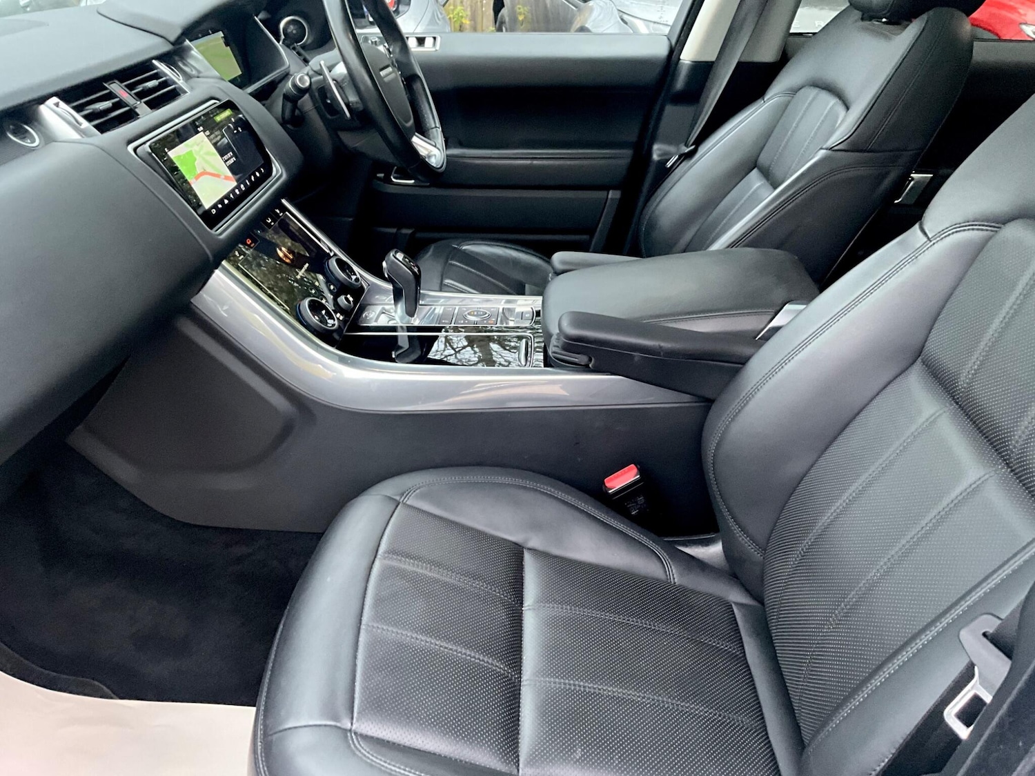 Used Land Rover Range Rover Sport 2018 for sale - 76389382: Photo 13