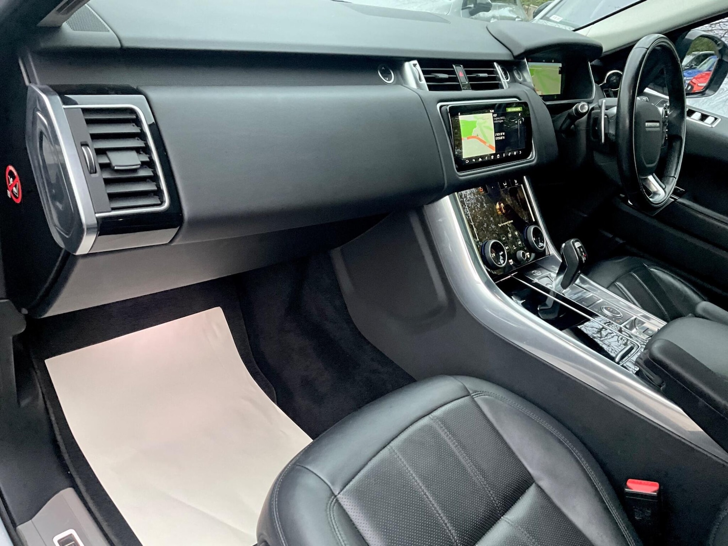 Used Land Rover Range Rover Sport 2018 for sale - 76389382: Photo 14