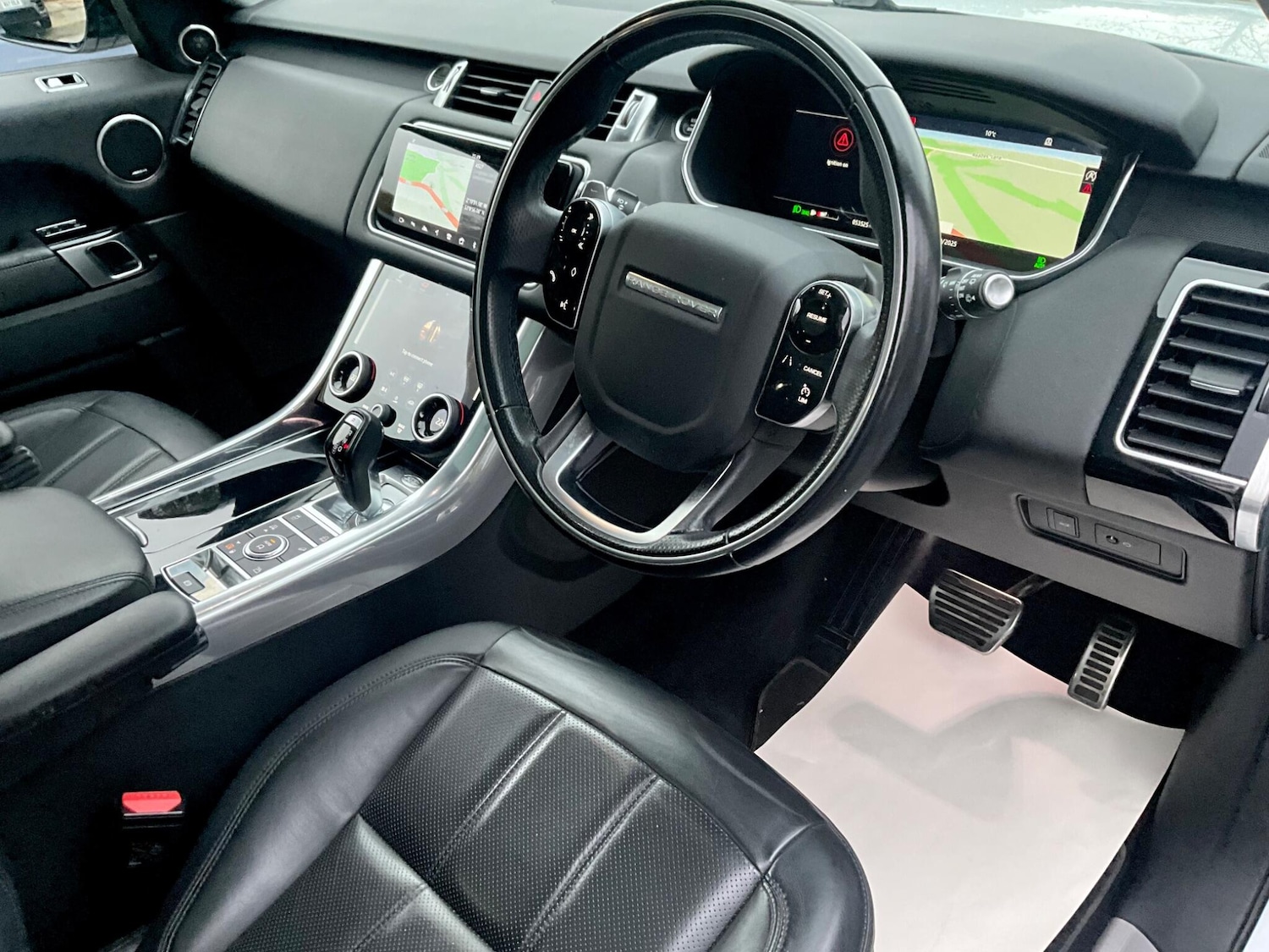 Used Land Rover Range Rover Sport 2018 for sale - 76389382: Photo 16