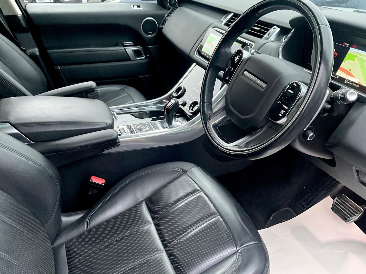 Used Land Rover Range Rover Sport 2018 for sale - 76389382: Photo 17