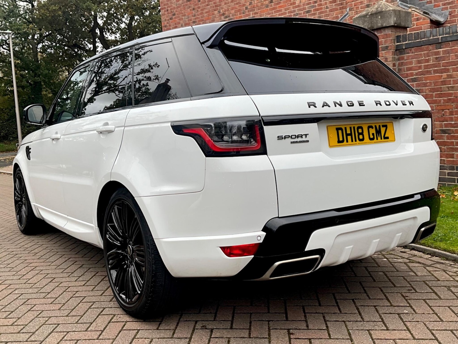 Used Land Rover Range Rover Sport 2018 for sale - 76389382: Photo 28