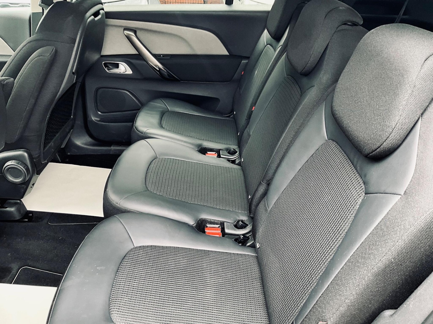 Used Citroen C4 Grand Picasso 2022 for sale - 76433117: Photo 17