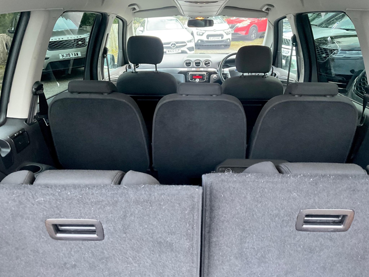 Used Ford Galaxy 2014 for sale - 76214372: Photo 11