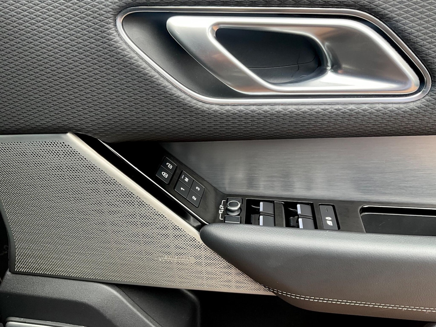 Used Land Rover Range Rover Velar 2021 for sale - 76371047: Photo 20