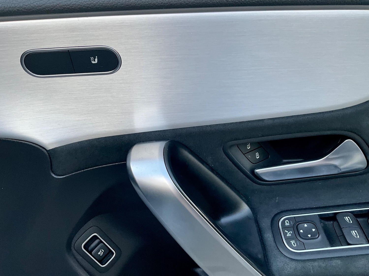 Used Mercedes-Benz CLA 2023 for sale - 76072111: Photo 8