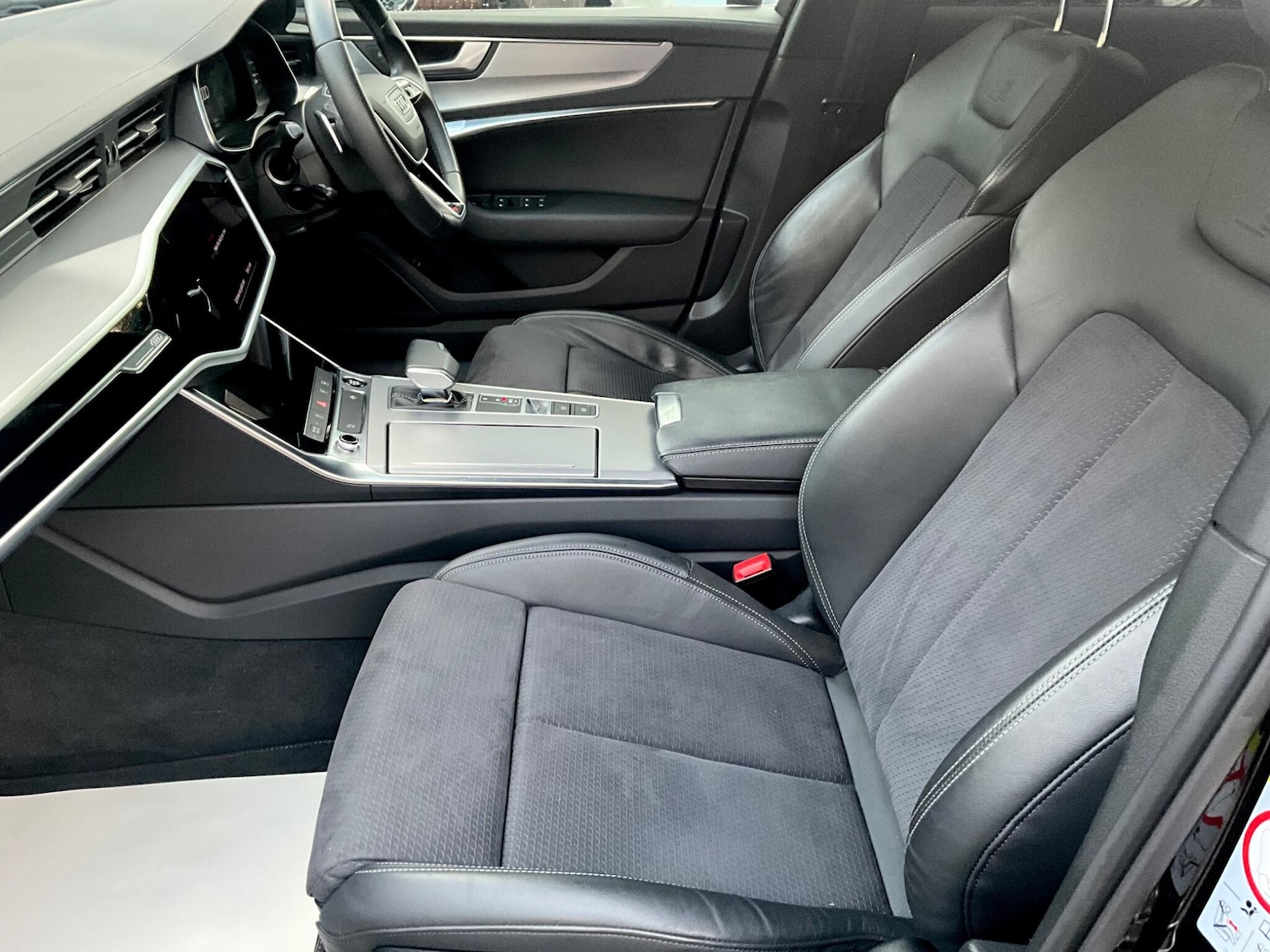 Used Audi A6 Saloon 2022 for sale - 76175226: Photo 13