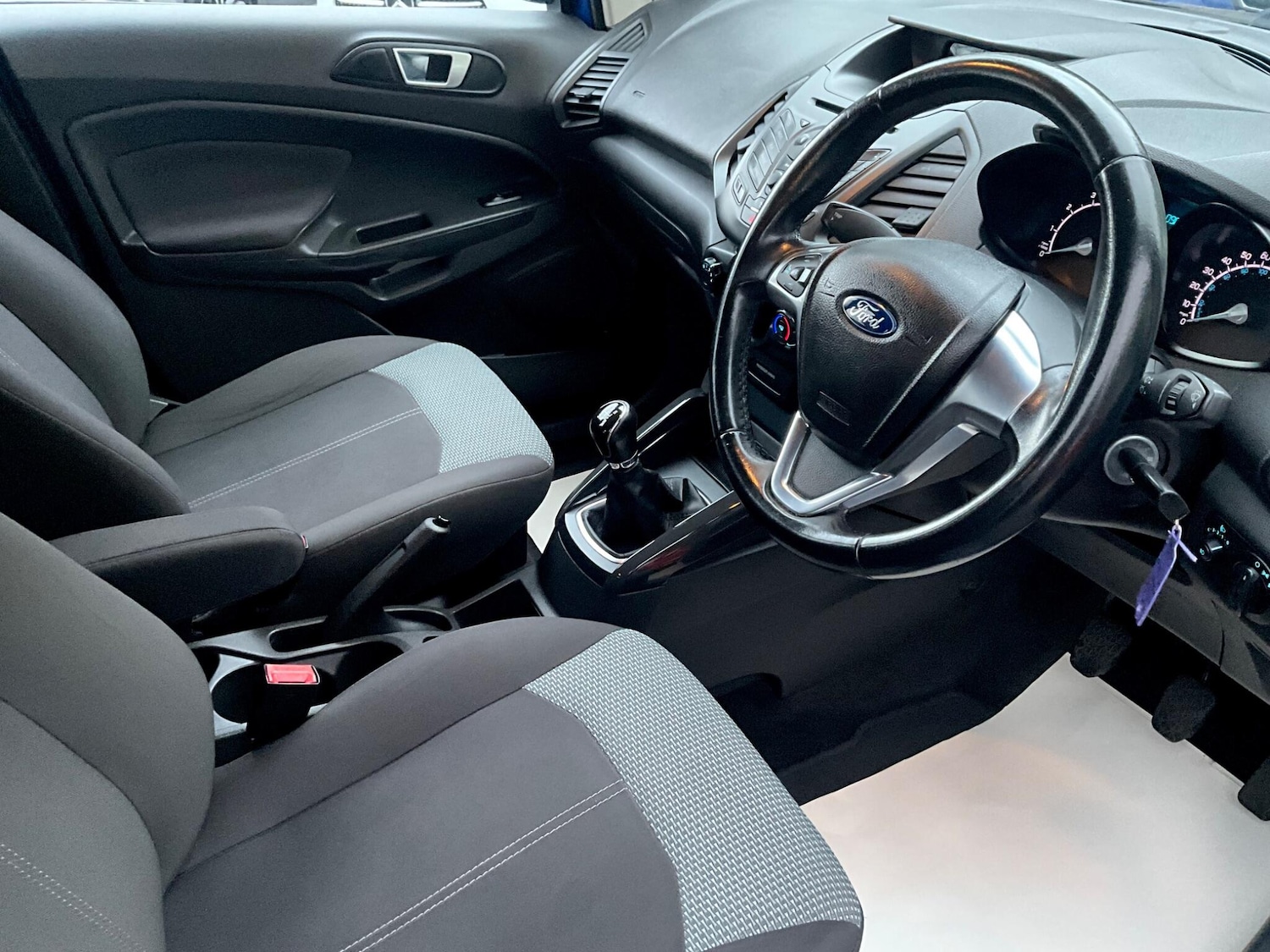 Used Ford Ecosport 2015 for sale - 76270333: Photo 12