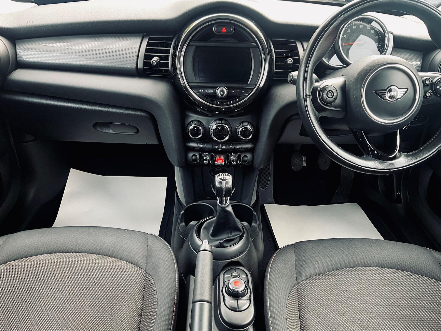 Used MINI Hatch 2018 for sale - 76336868: Photo 10