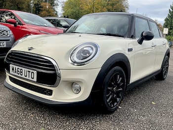 Used MINI Hatch 2018 for sale - 76336868: Photo