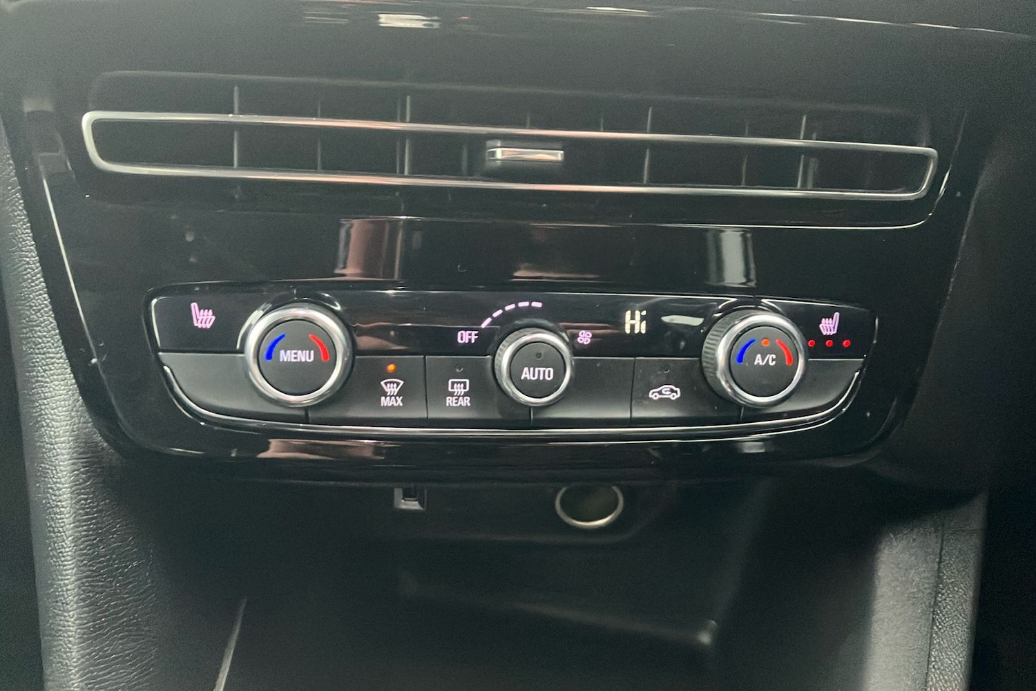 Used Vauxhall Mokka 2021 for sale - 77159770: Photo 15