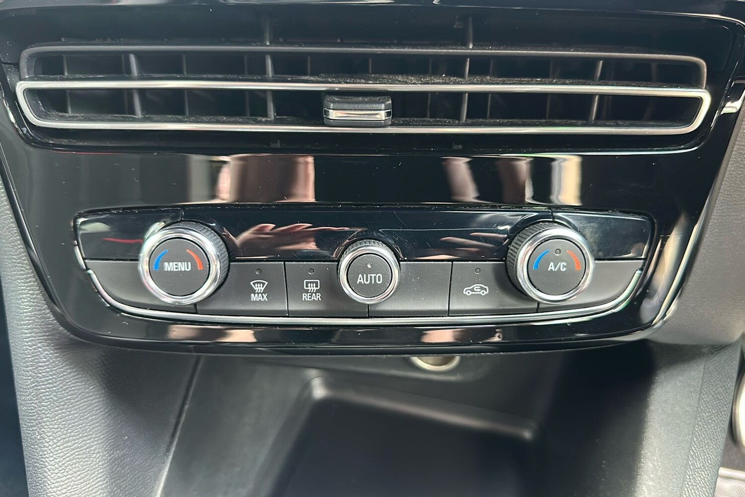 Used Vauxhall Mokka 2022 for sale - 76351474: Photo 15