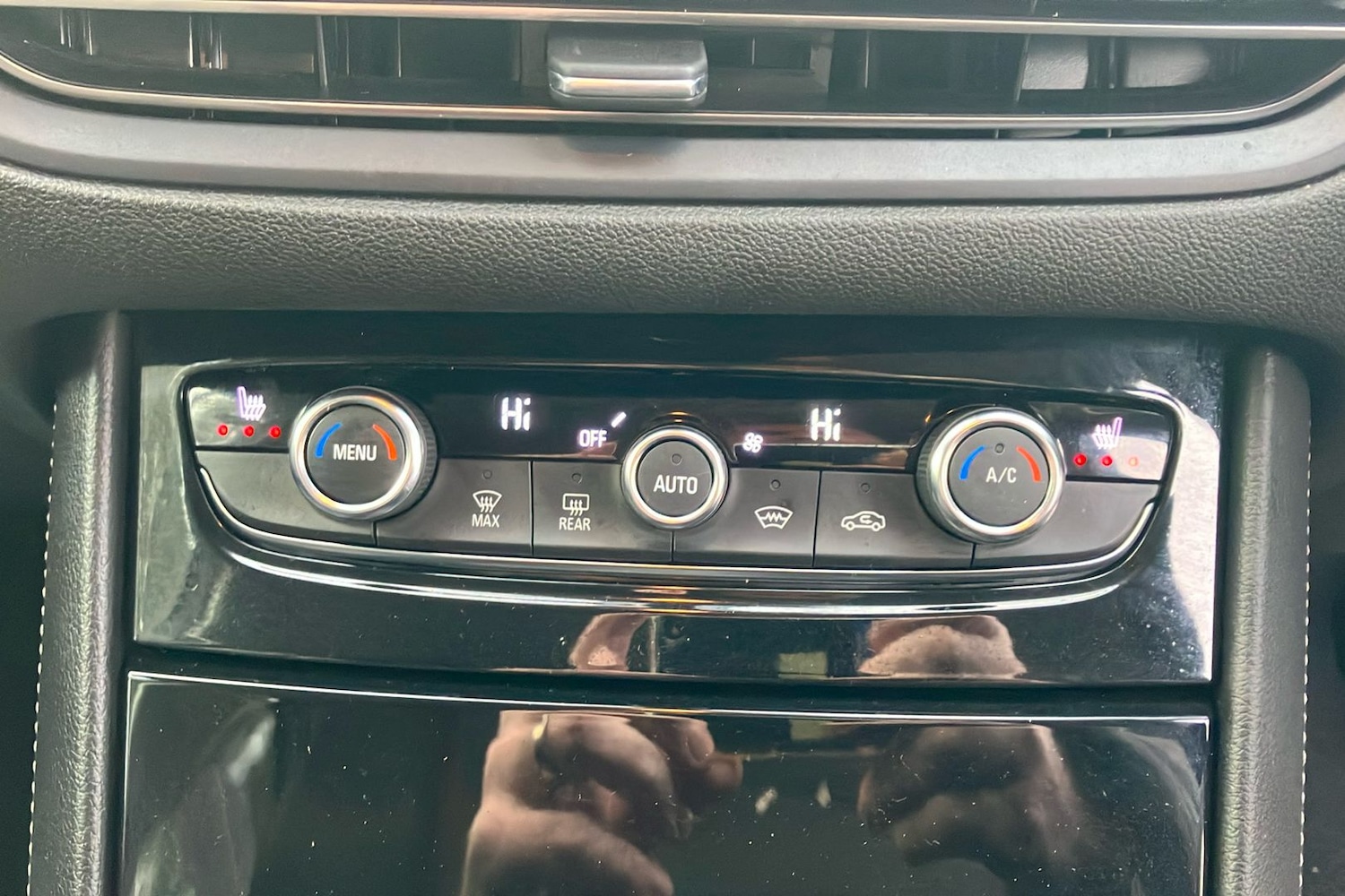 Used Vauxhall Grandland 2023 for sale - 77663102: Photo 15