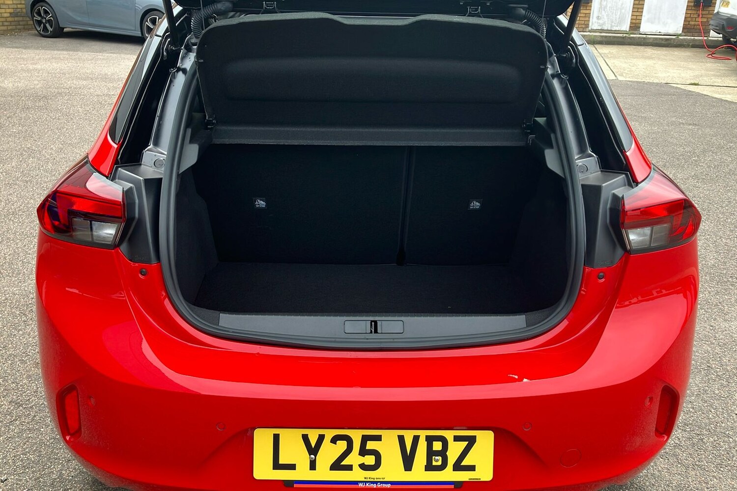 Vehicle 27