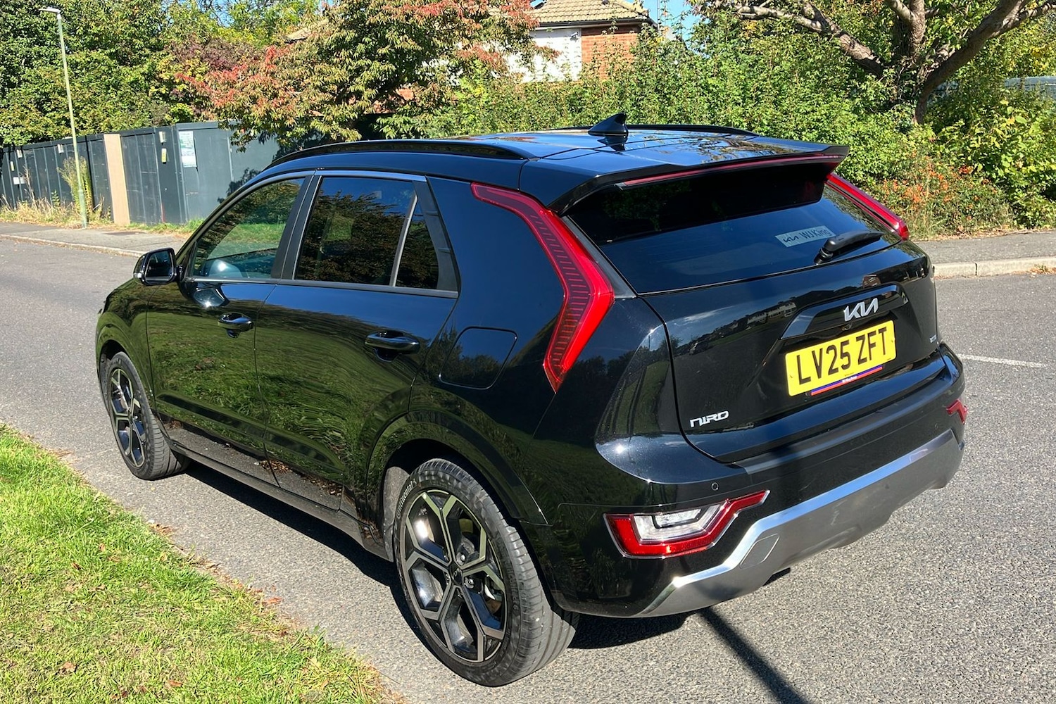 Used Kia Niro 2025 for sale - 76919625: Photo 2