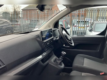 Used Vauxhall Vivaro 2024 for sale - 78976170: Photo
