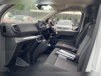 Used Vauxhall Vivaro 2024 for sale - 78976170: Photo