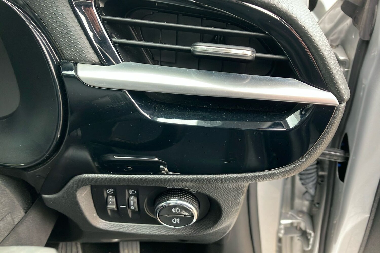 Used Vauxhall Corsa for sale - 77917062: Photo 21