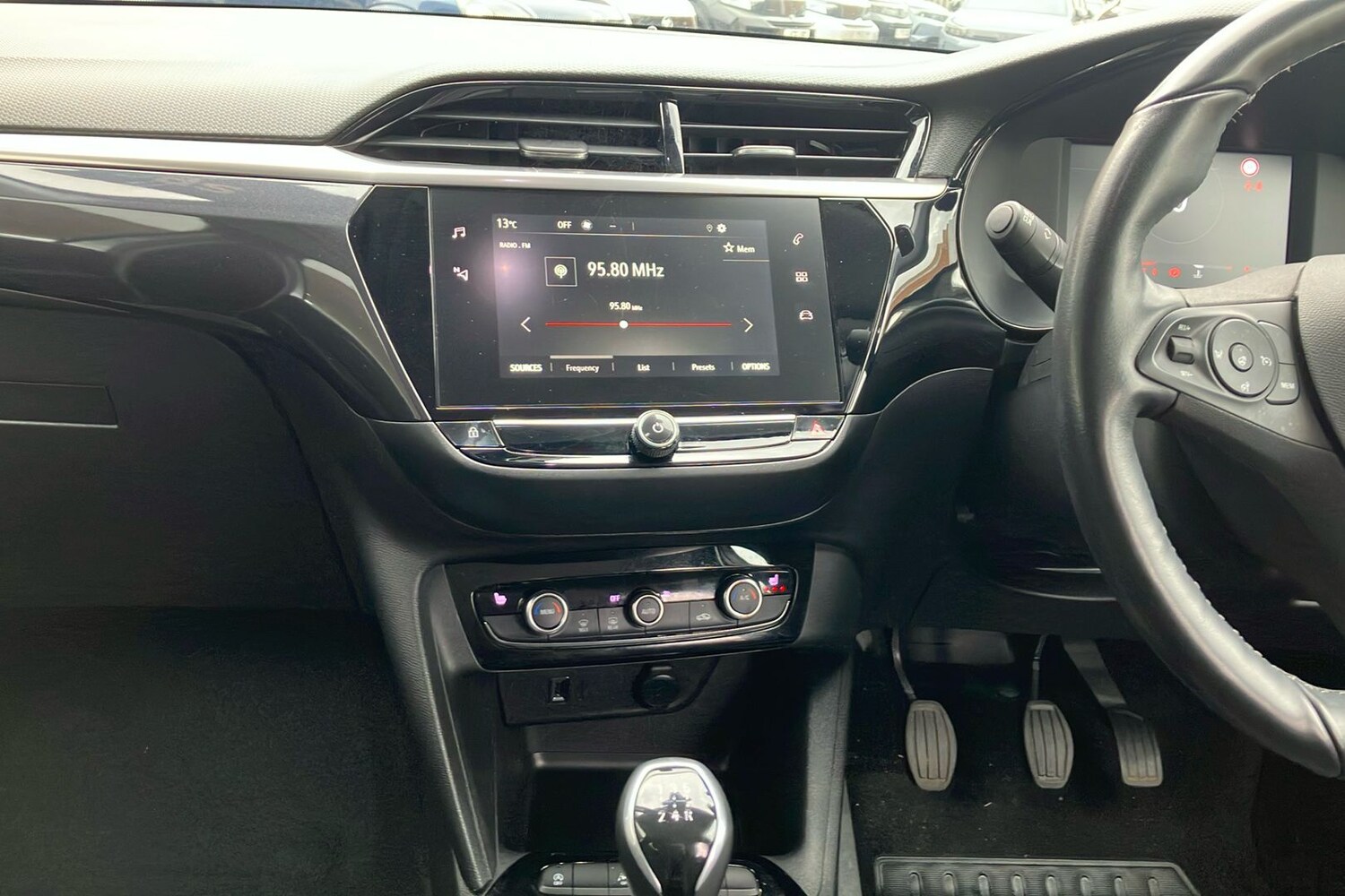 Used Vauxhall Corsa for sale - 77917062: Photo 32