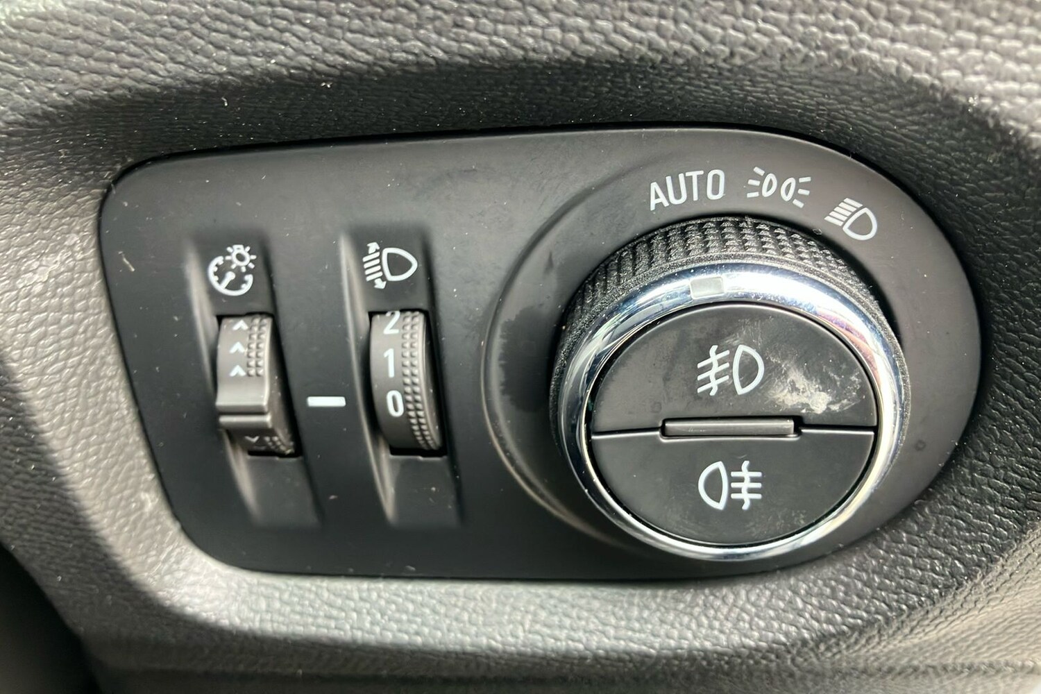 Used Vauxhall Corsa for sale - 77917062: Photo 48