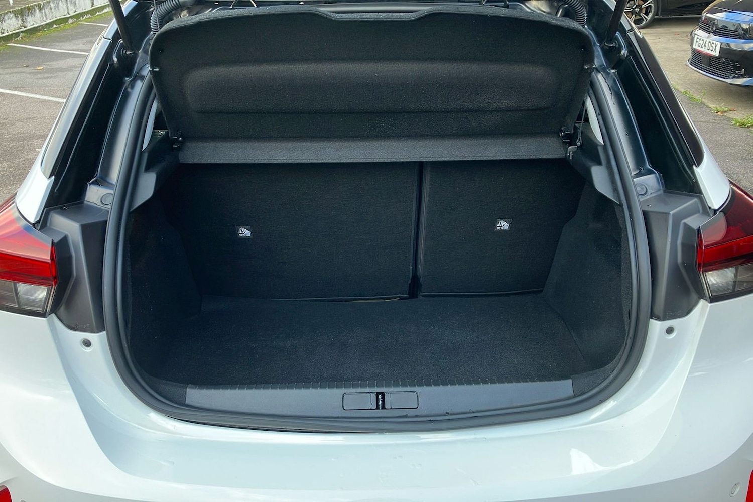 Used Vauxhall Corsa 2021 for sale - 76705318: Photo 12