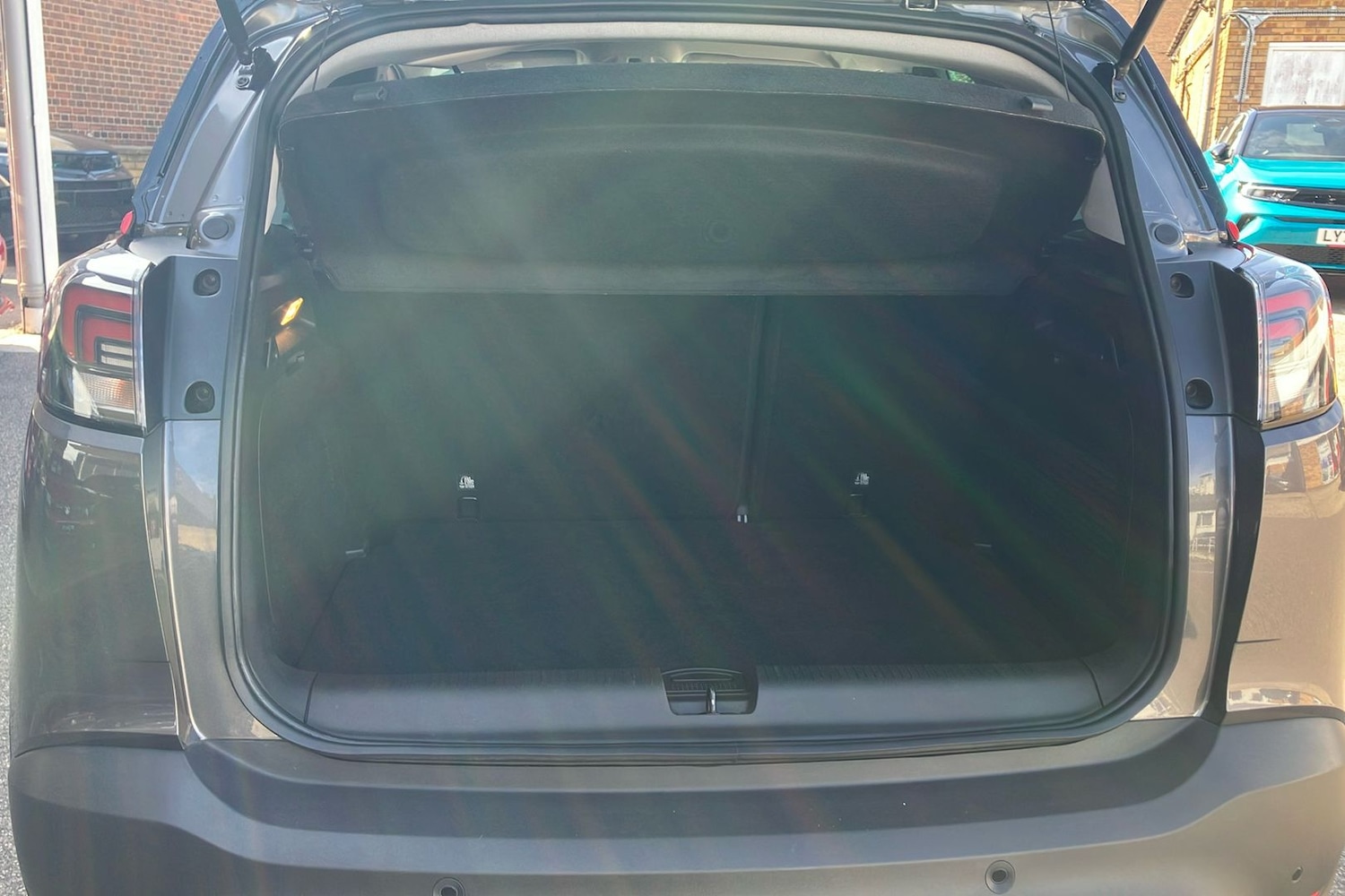 Vehicle 27