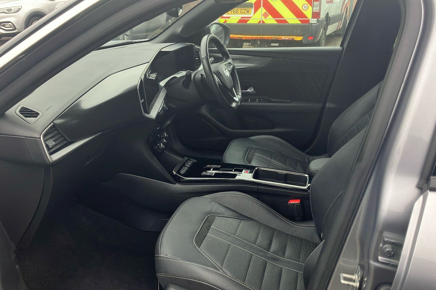 Used Vauxhall Mokka 2022 for sale - 77288992: Photo 3