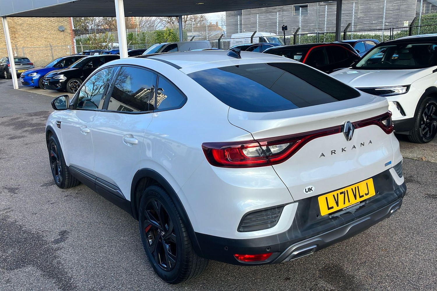 Used Renault Arkana 2021 for sale - 76705309: Photo 2