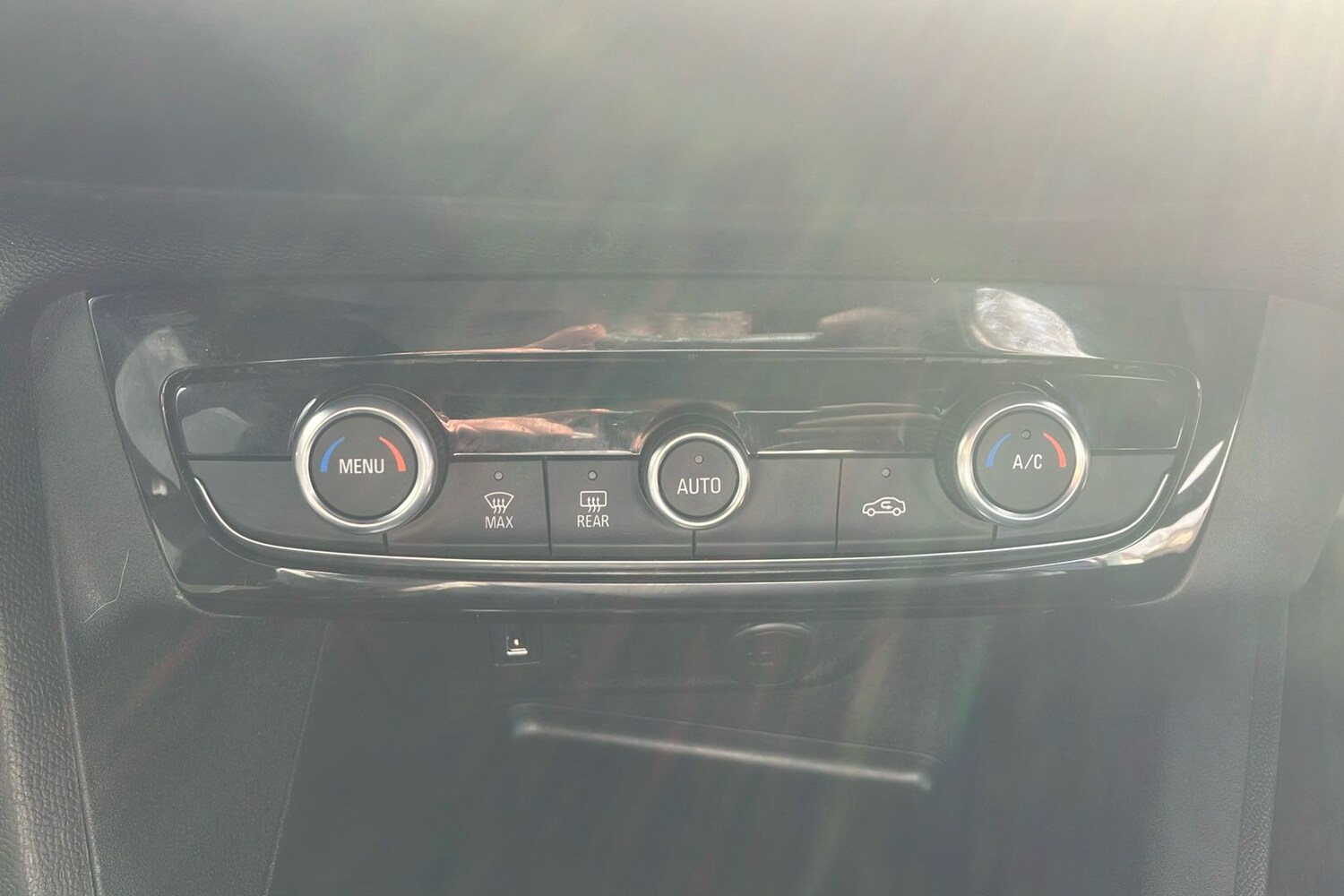 Used Vauxhall Corsa for sale - 77902232: Photo 15