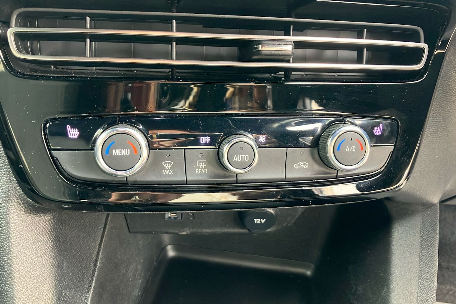 Used Vauxhall Mokka 2023 for sale - 77656004: Photo 15