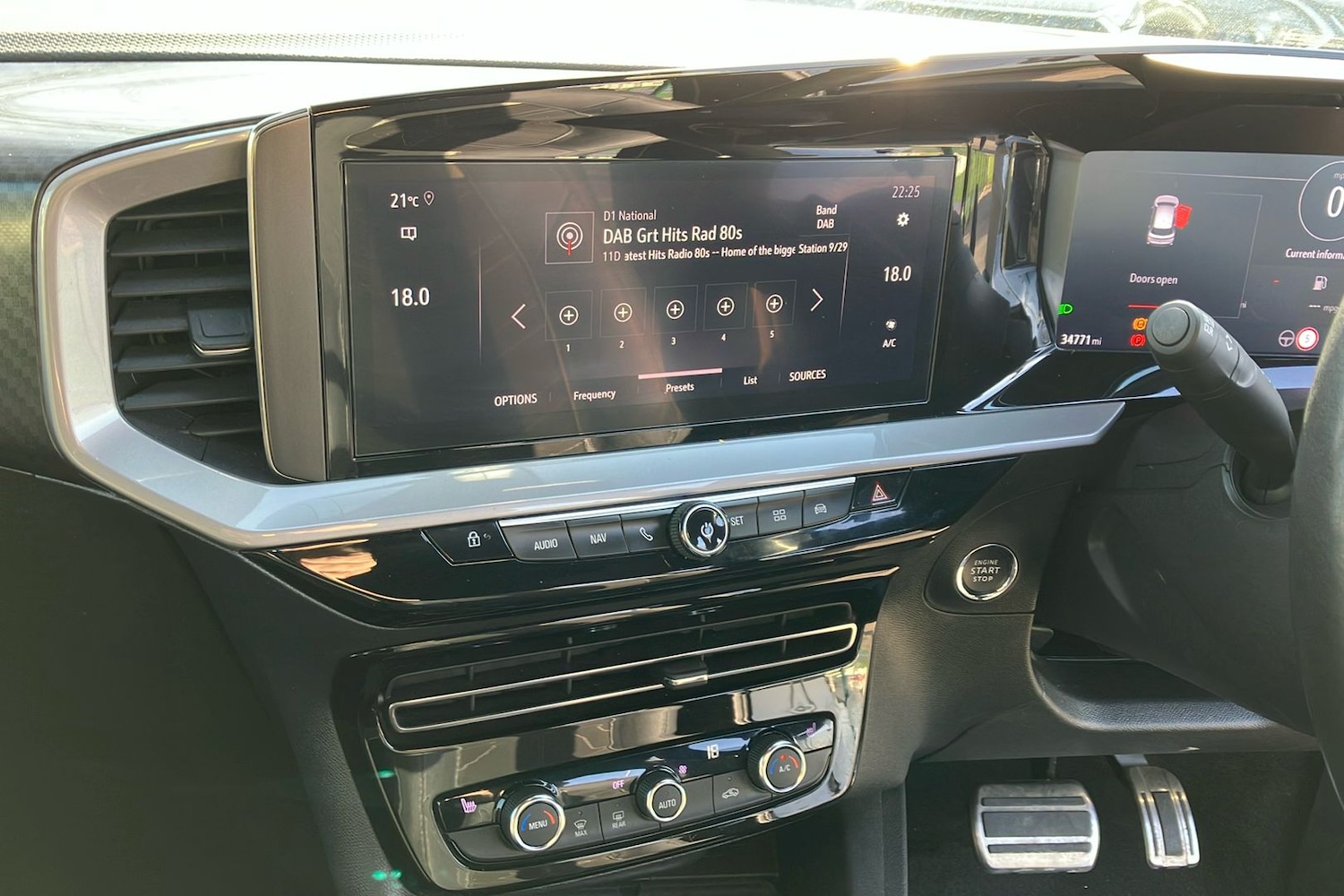 Used Vauxhall Mokka 2023 for sale - 77836793: Photo 25