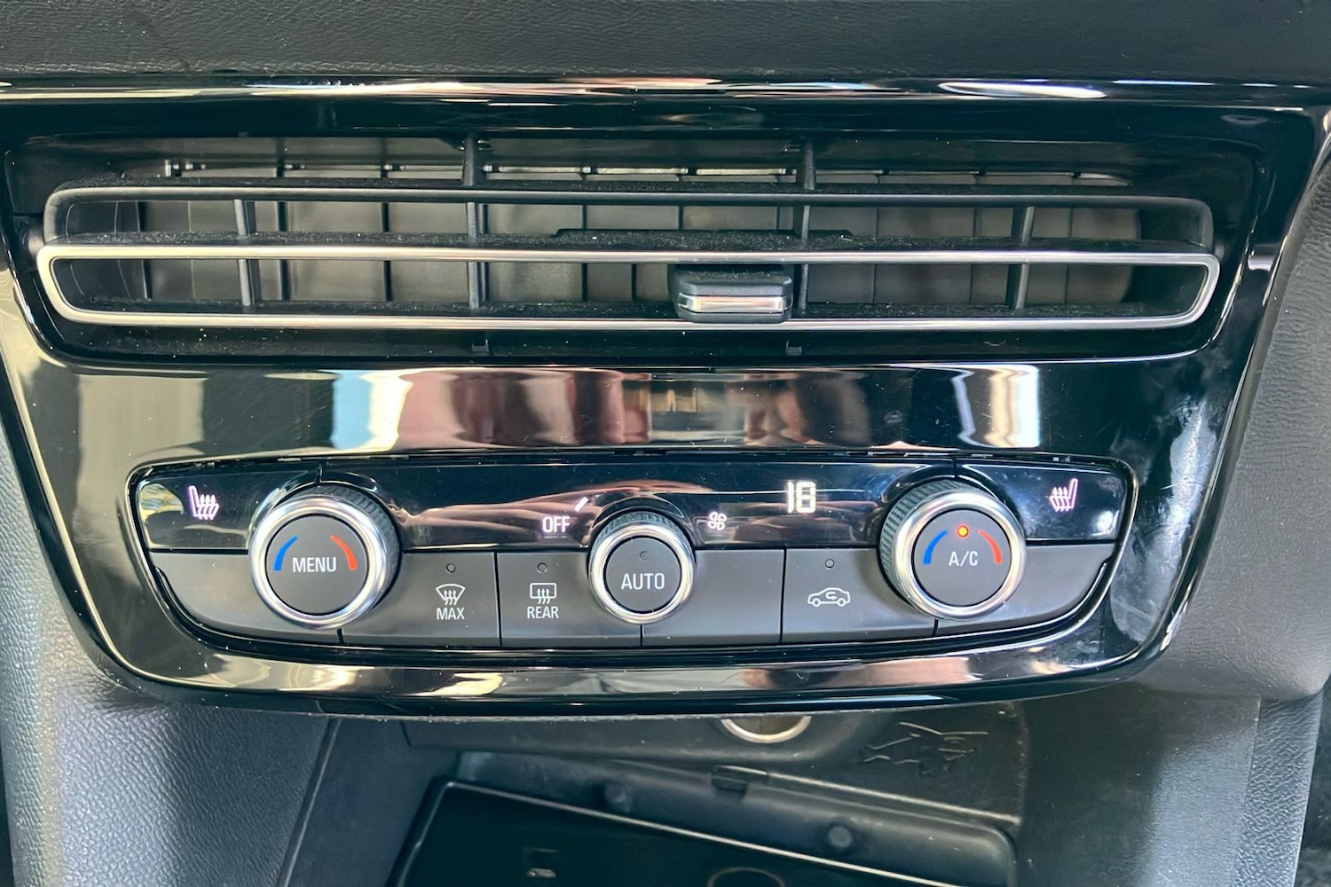 Used Vauxhall Mokka 2023 for sale - 77836793: Photo 40