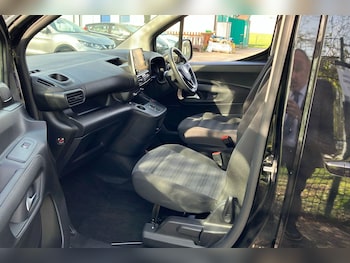 Used Vauxhall Combo 2024 for sale - 75392313: Photo