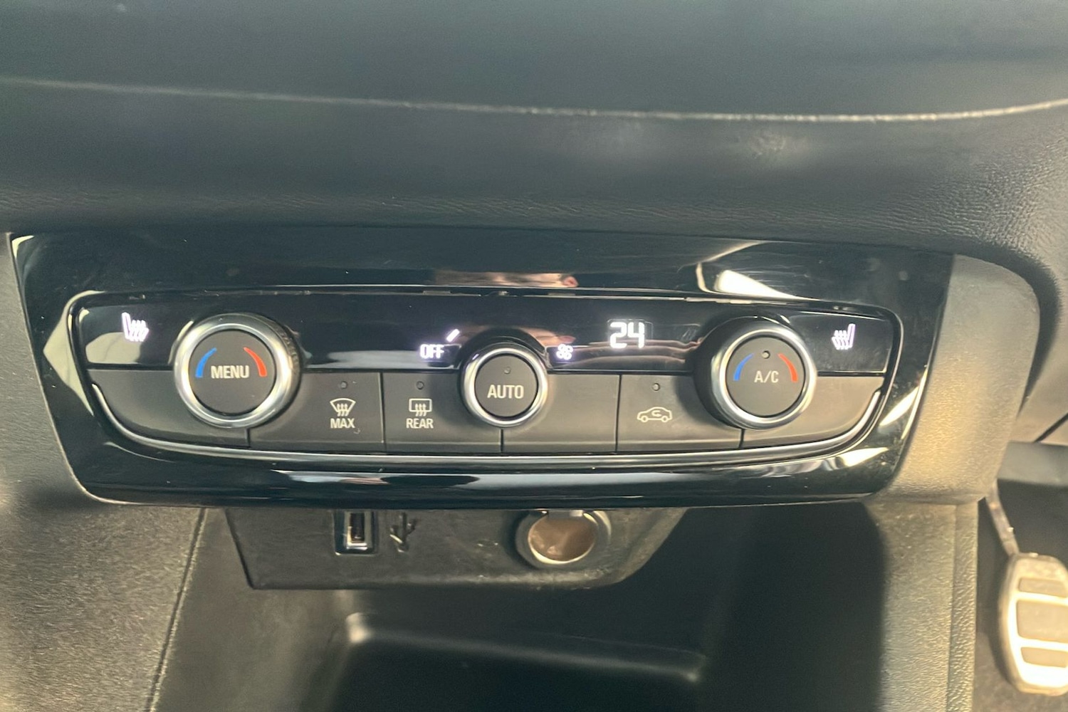 Used Vauxhall Corsa 2023 for sale - 77815247: Photo 40