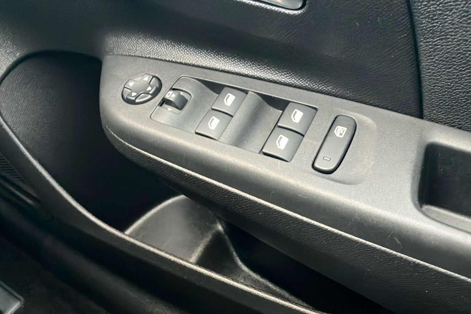 Used Vauxhall Corsa 2024 for sale - 76588118: Photo 18