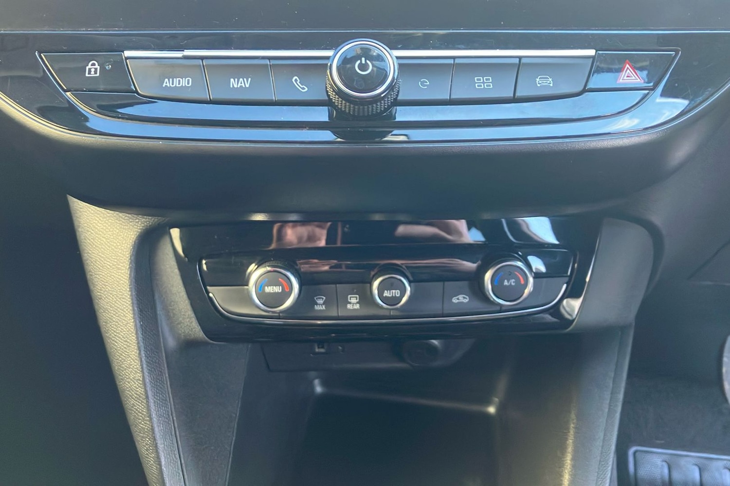 Used Vauxhall Corsa 2020 for sale - 76718619: Photo 40