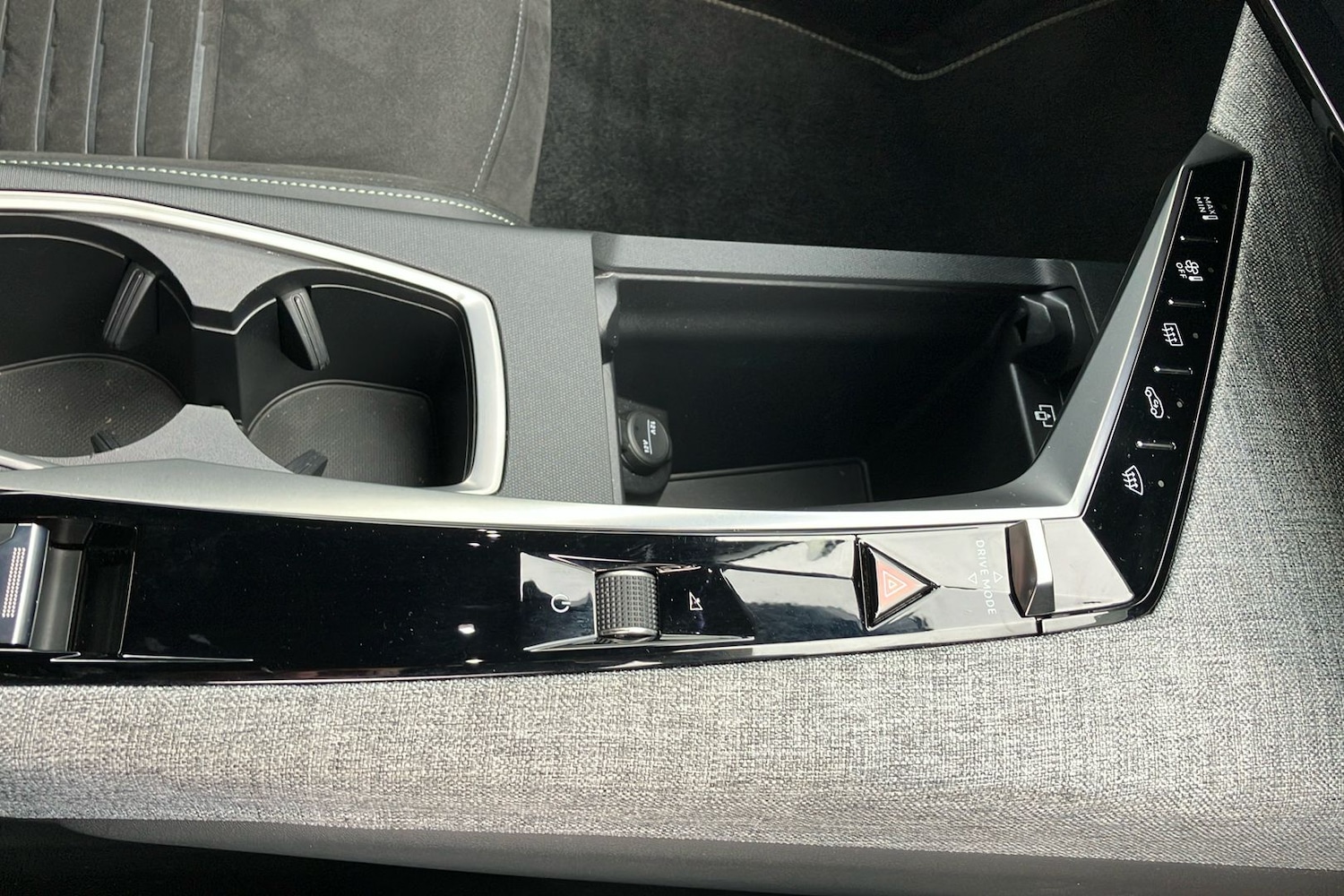 Used Peugeot 5008 2024 for sale - 77776243: Photo 18