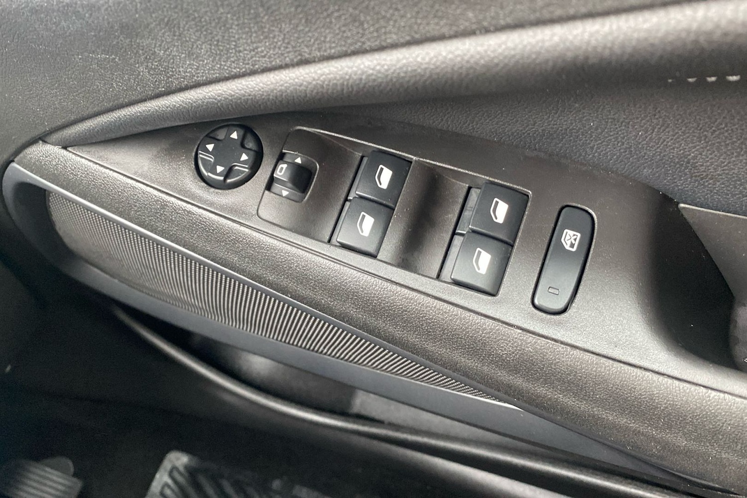 Used Vauxhall Crossland 2022 for sale - 77222799: Photo 19