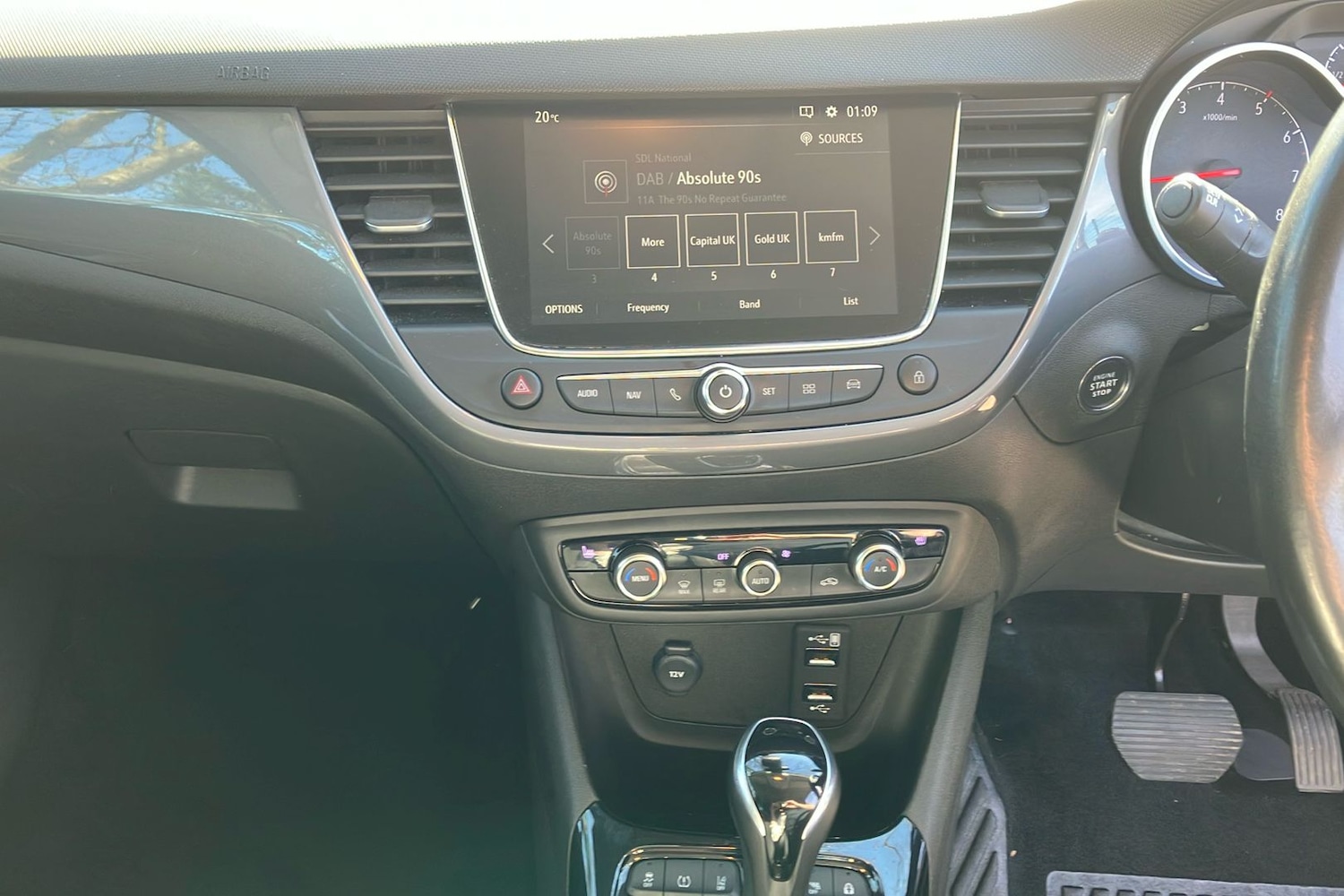 Used Vauxhall Crossland 2024 for sale - 78045390: Photo 25