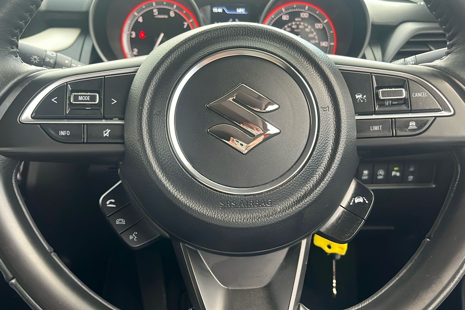 Used Suzuki Swift 2023 for sale - 77378981: Photo 20