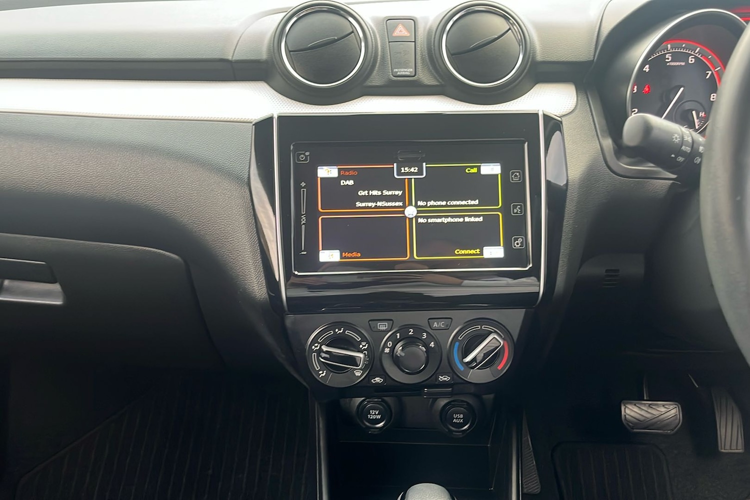 Used Suzuki Swift 2023 for sale - 77378981: Photo 25