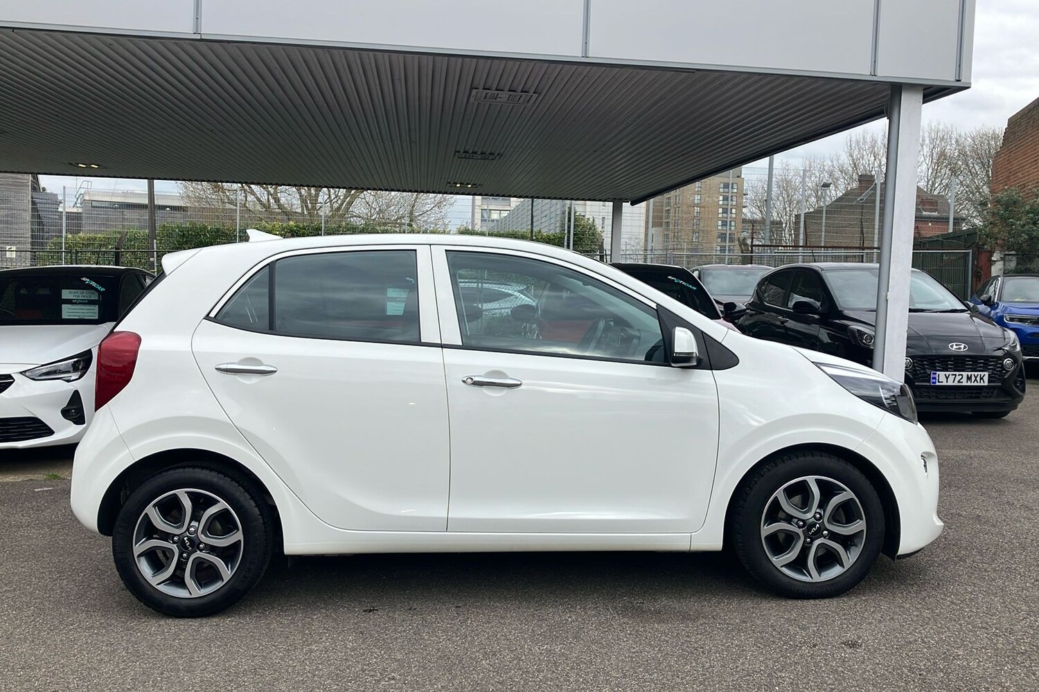 Used Kia Picanto 2022 for sale - 78124936: Photo 6