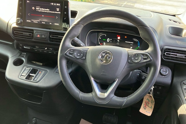 Used Vauxhall Combo Life Electric 2024 for sale - 76181817: Photo 15