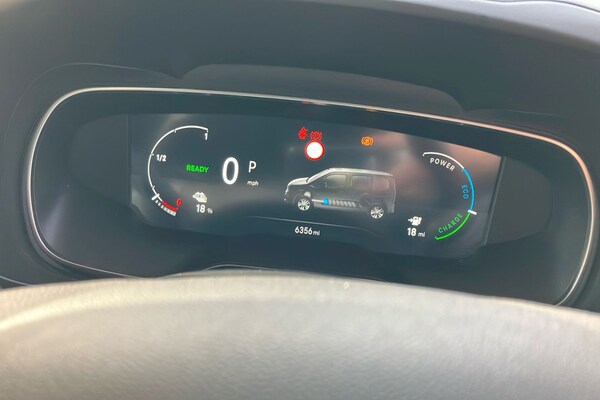 Used Vauxhall Combo Life Electric 2024 for sale - 76181817: Photo 27