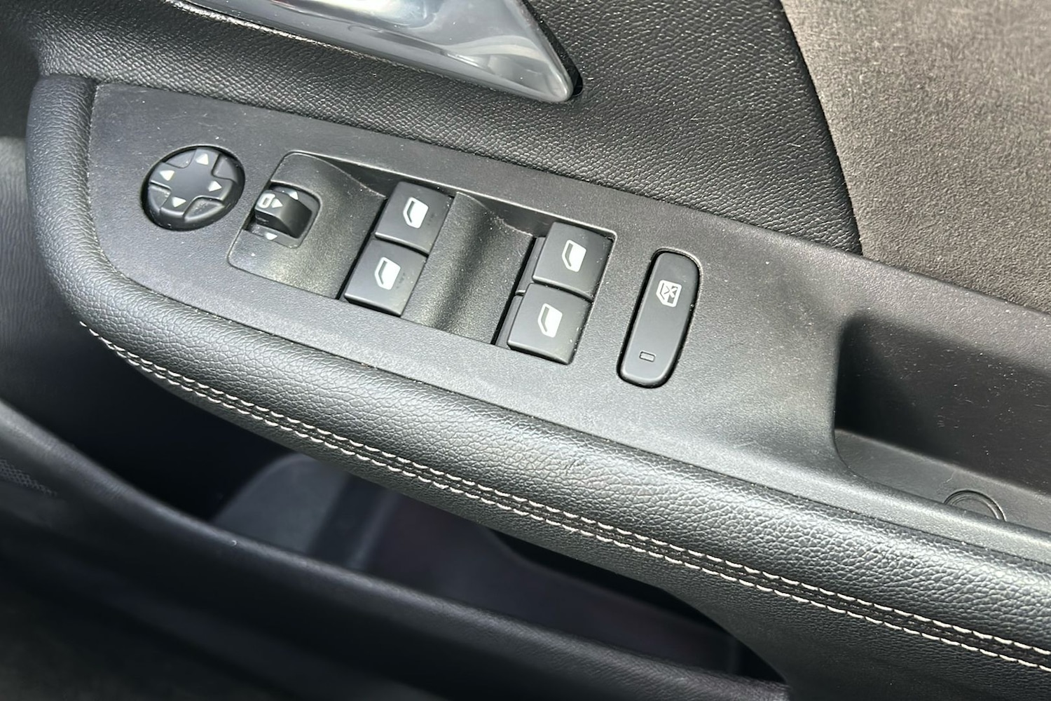 Used Vauxhall Mokka for sale - 77548109: Photo 18