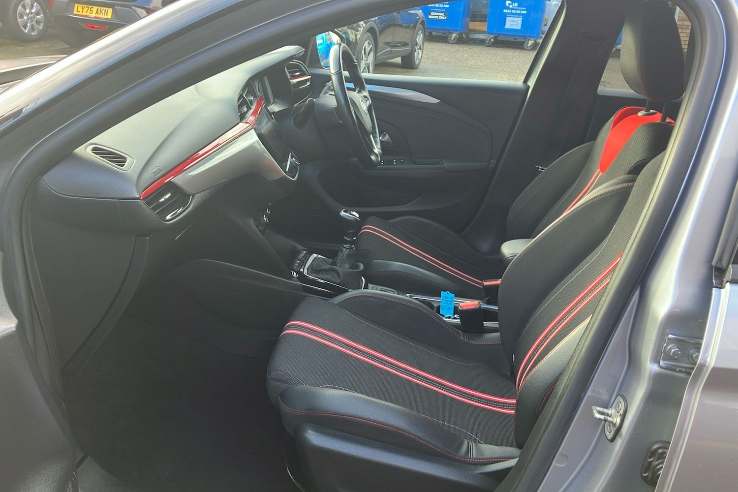 Used Vauxhall Corsa for sale - 77475549: Photo 3